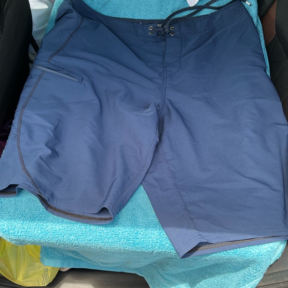 O'Neill Navy Board Shorts - Picture 3 of 4
